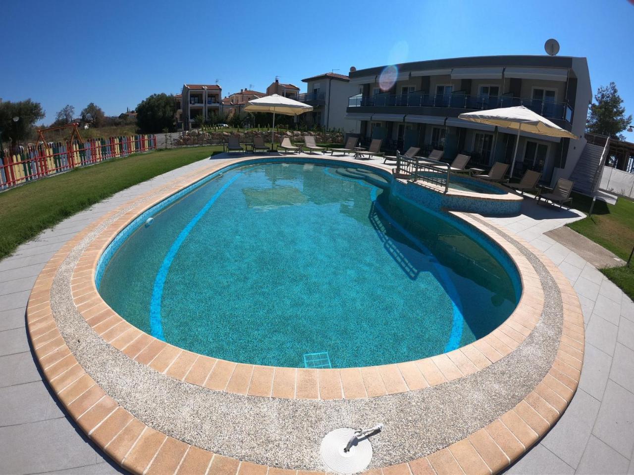 Finikas Garden Beach Resort Nikiti Zewnętrze zdjęcie