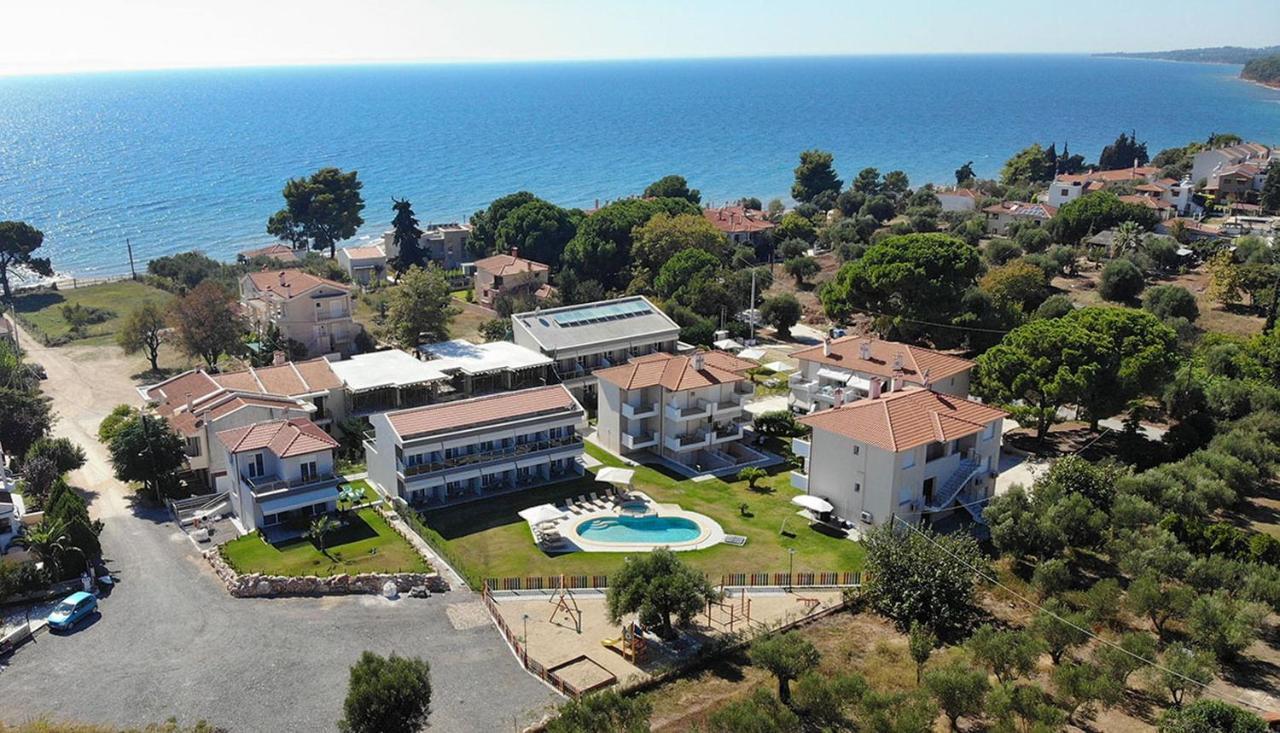 Finikas Garden Beach Resort Nikiti Zewnętrze zdjęcie